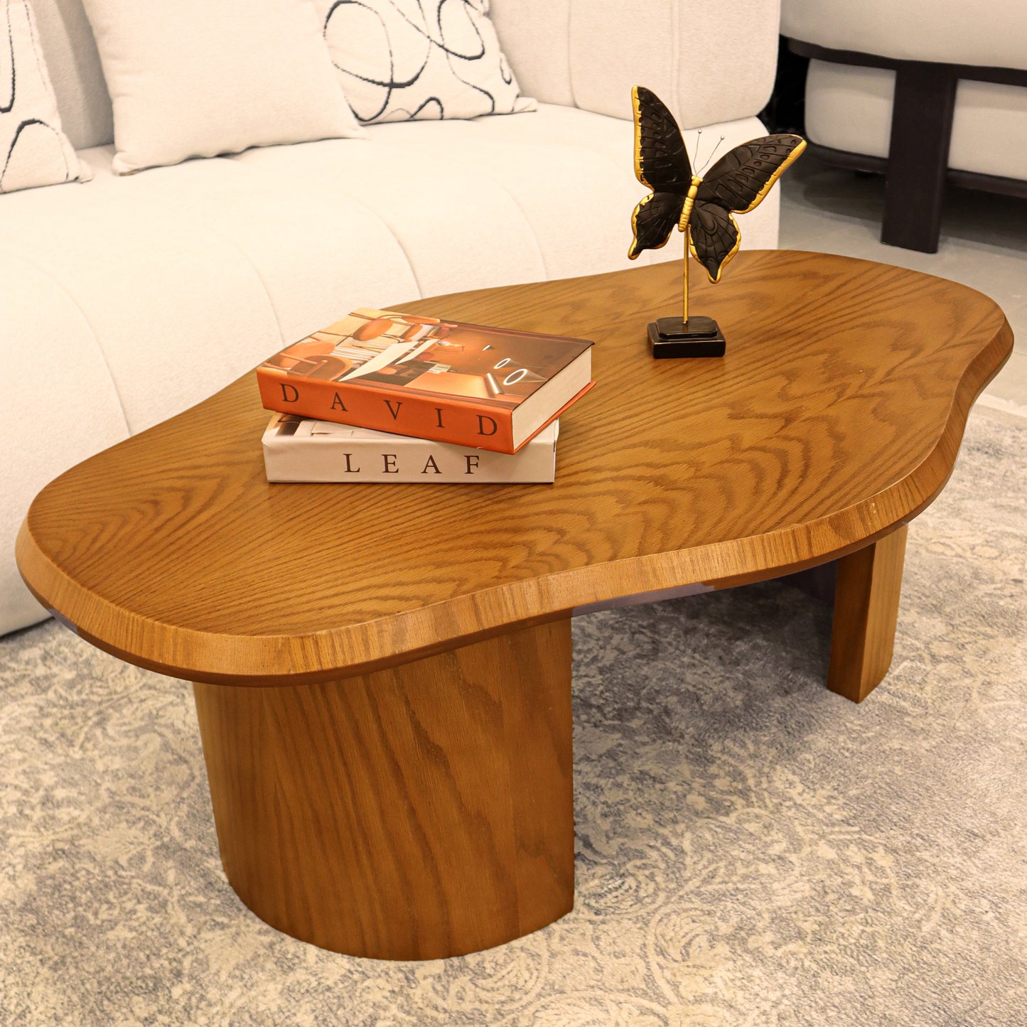Elegance Coffee Table