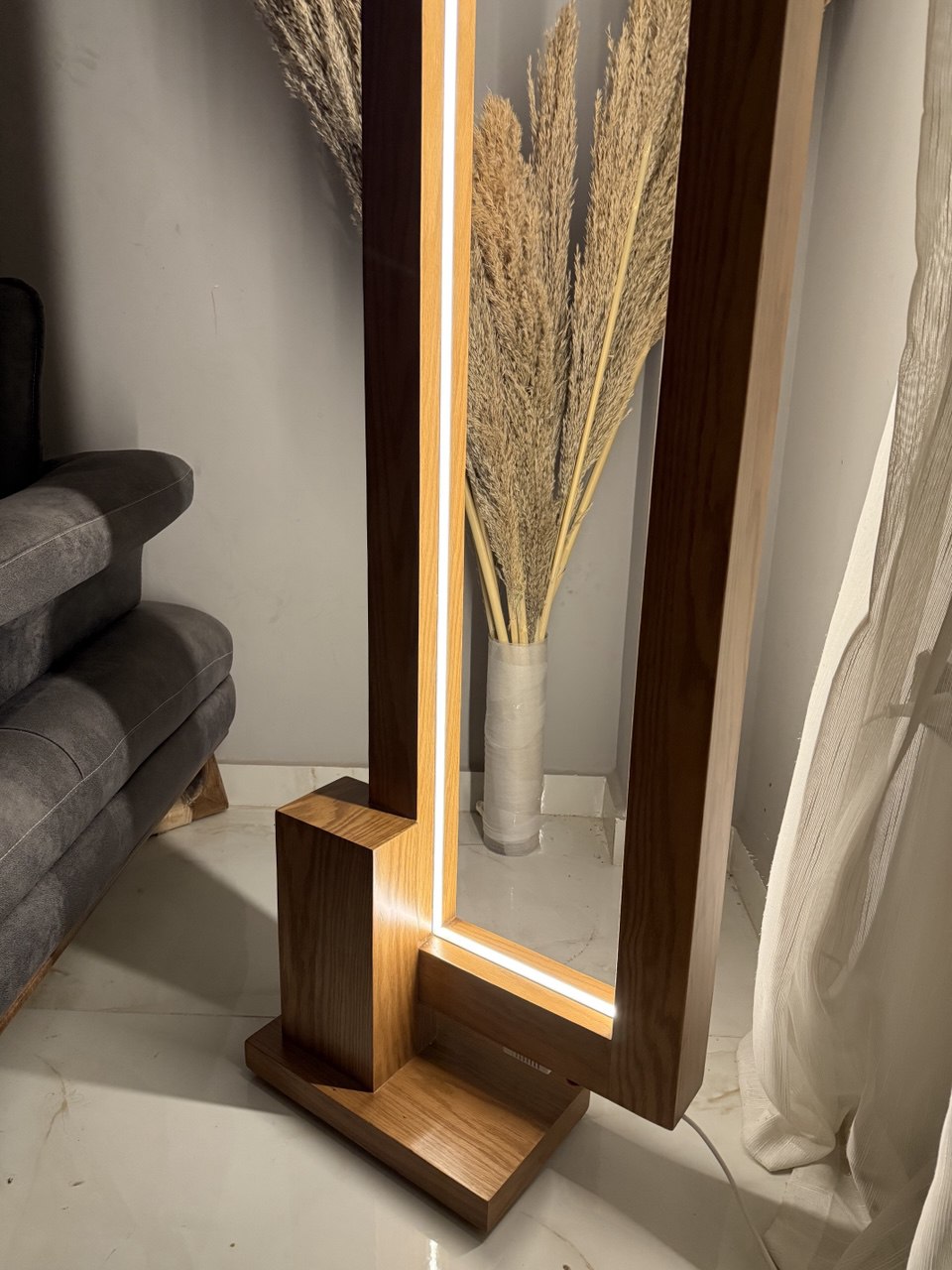 Elite lampadar