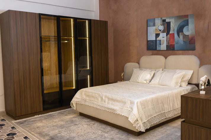 Monte Carlo bedroom