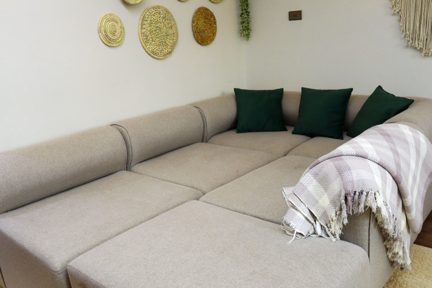 Modern 6-piece sofa