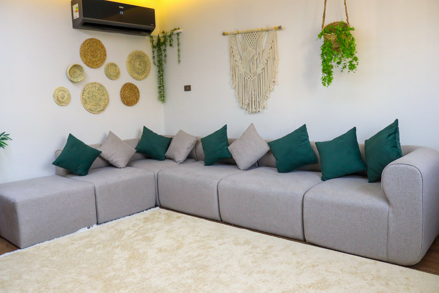Modern 6-piece sofa