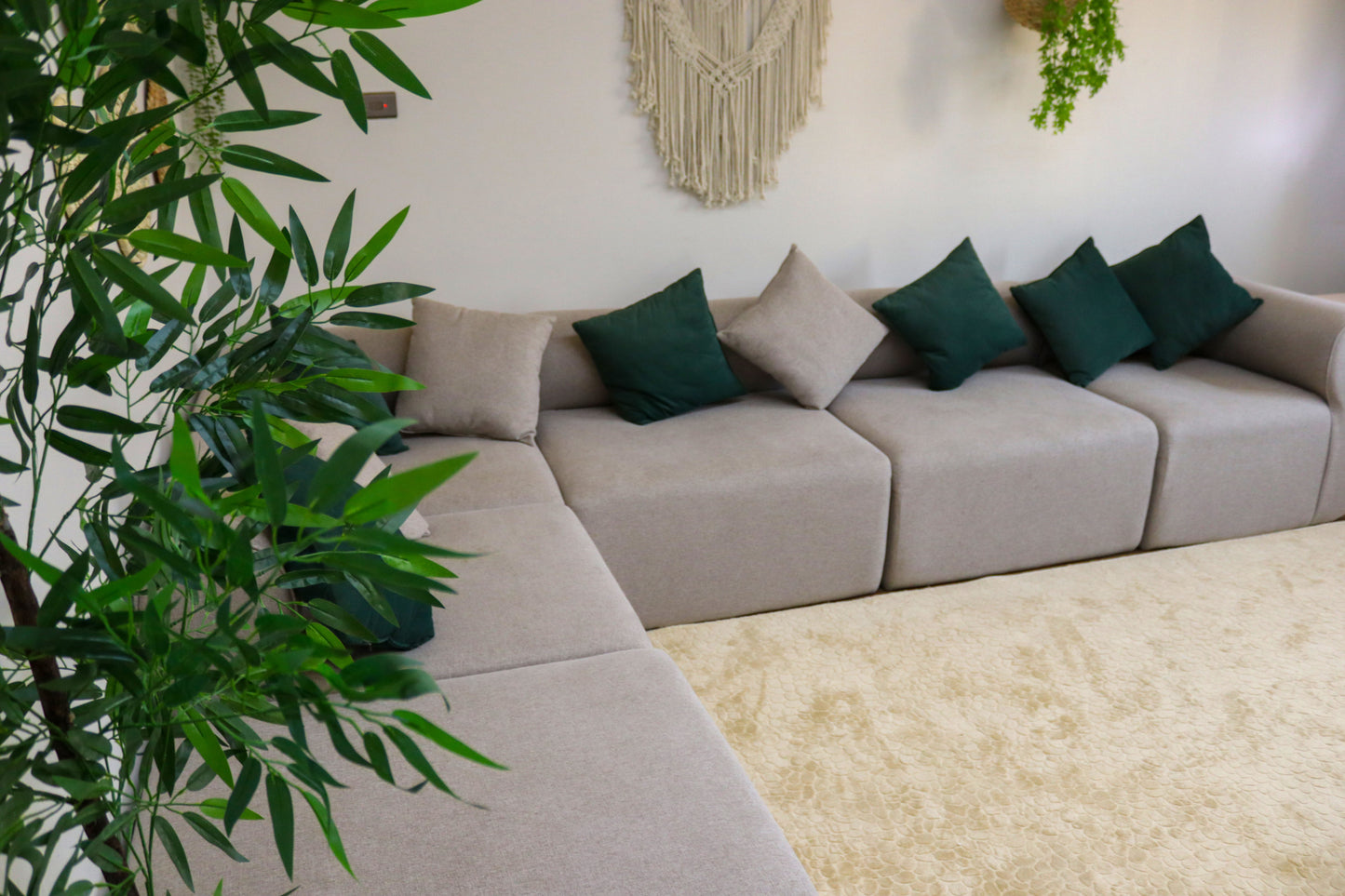 Modern 6-piece sofa